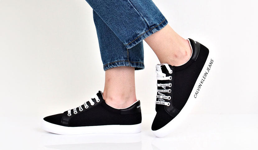 Footwear/Women