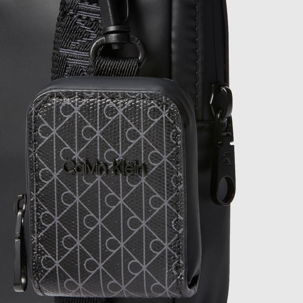 Puffer Utility Phone Crossbody - Black