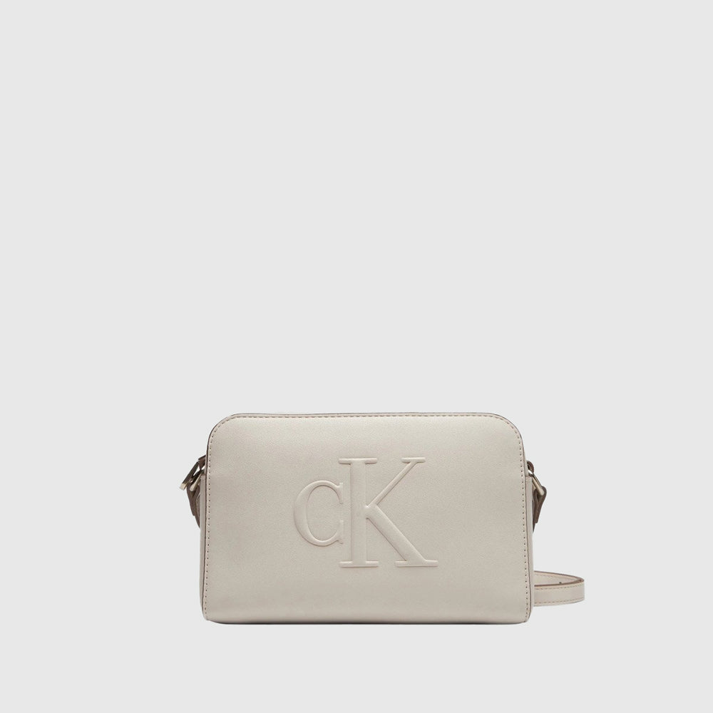 Calvin Klein Sculpted Camera Bag - Offwhite |ThirdBaseUrban