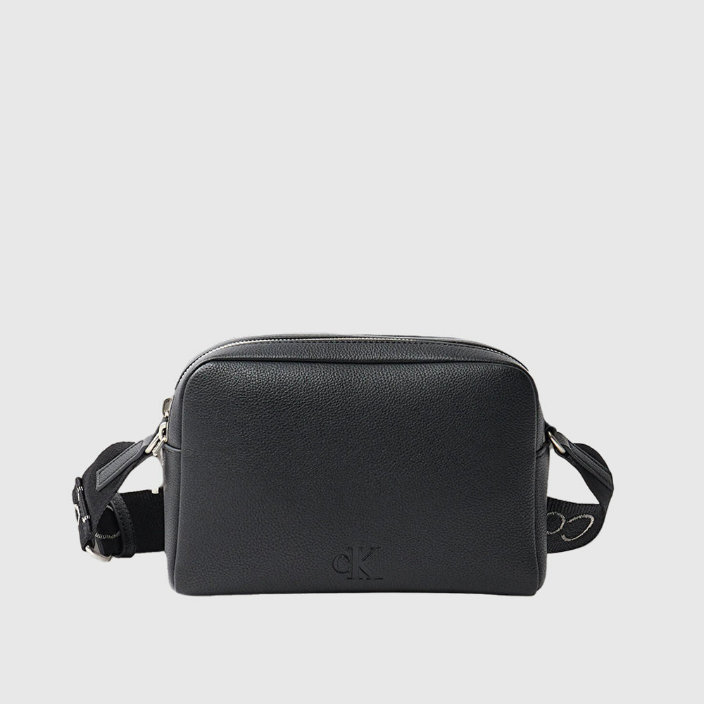 Calvin Klein Ultralight Camera Bag - Black |ThirdBaseUrban