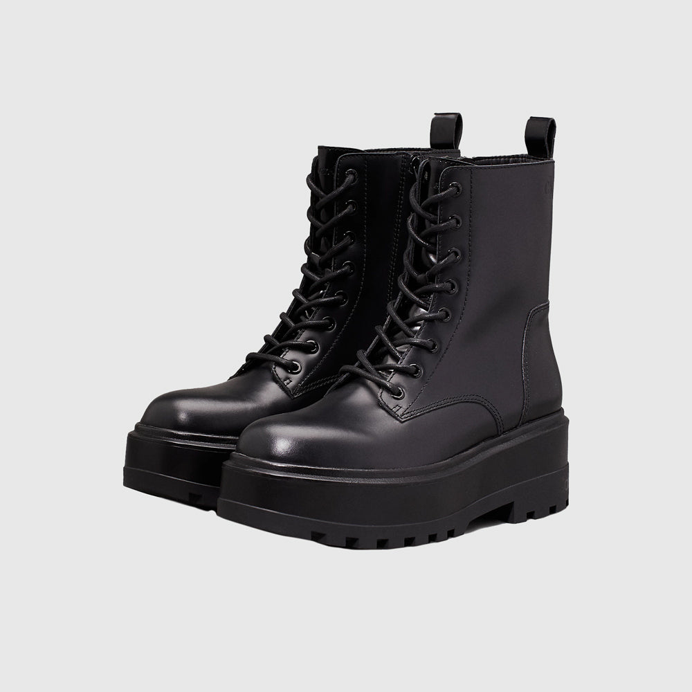 Flatform Lace Up Boot - Black