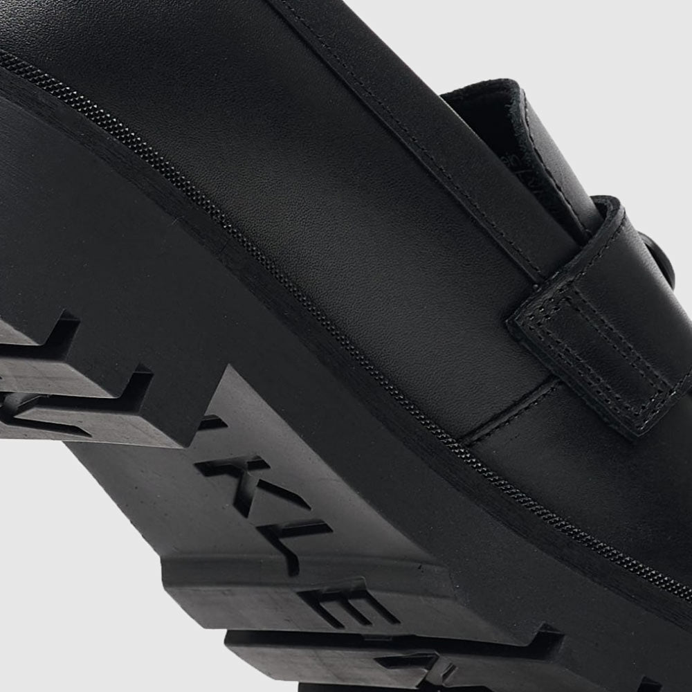 Flatform Loafer - Black