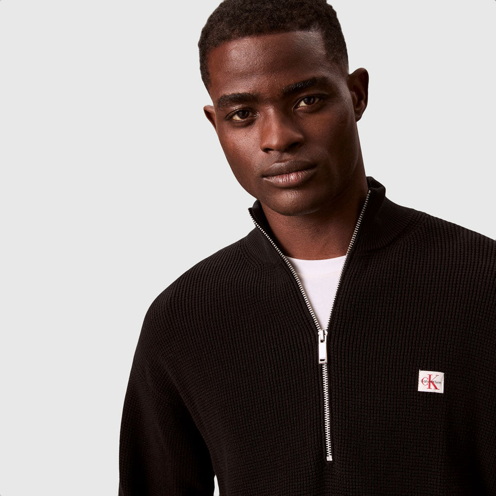 Cotton Waffle Quarter Sweater - Black