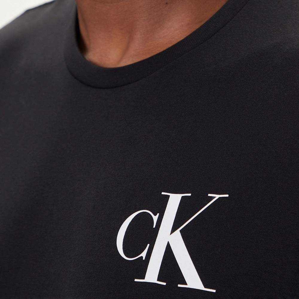 Left Chest Logo T-Shirt - Black