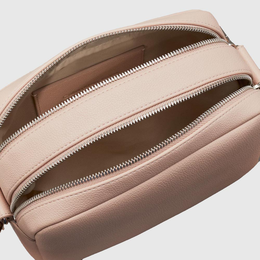 Ultralight Camera Bag - Pink