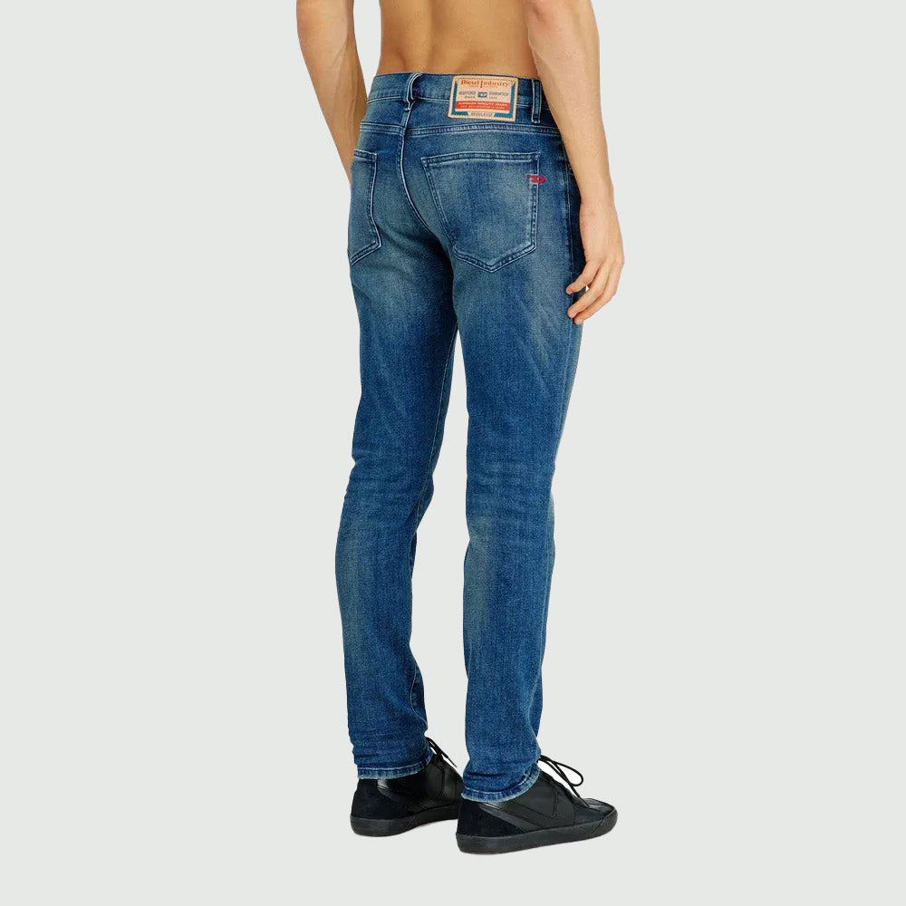 2019 D-Strukt Denim - Denim Medium