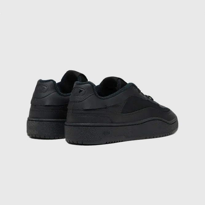 S-Oval Skate Low Sneaker - Black