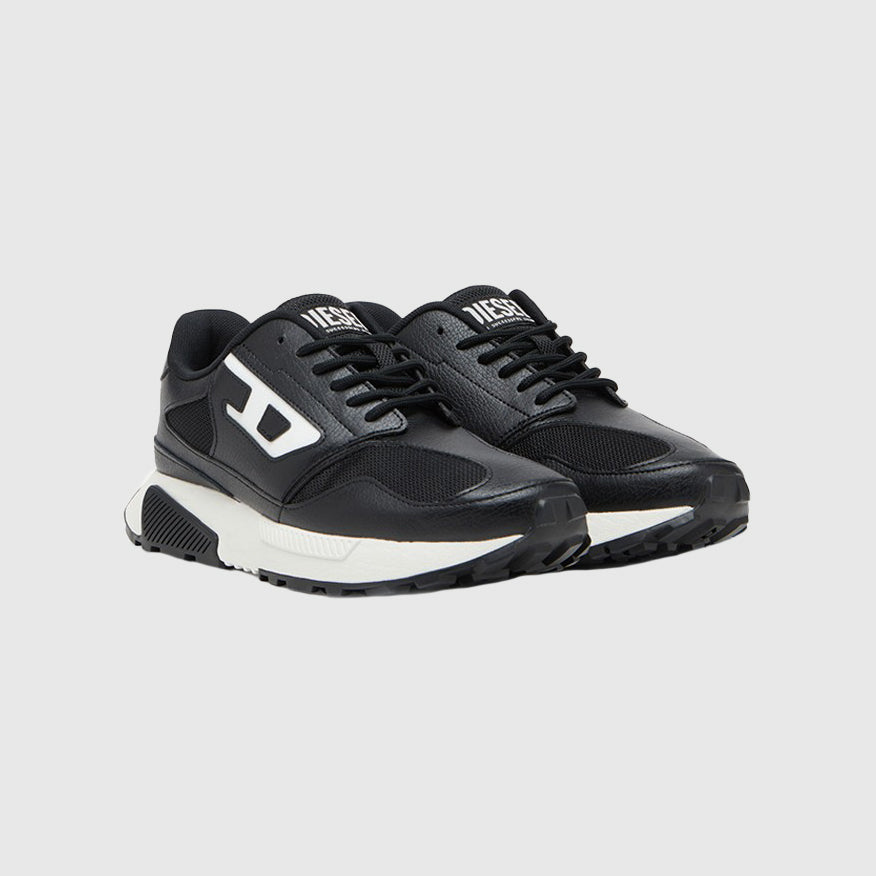 S-Tame-D Running Sneaker - Black