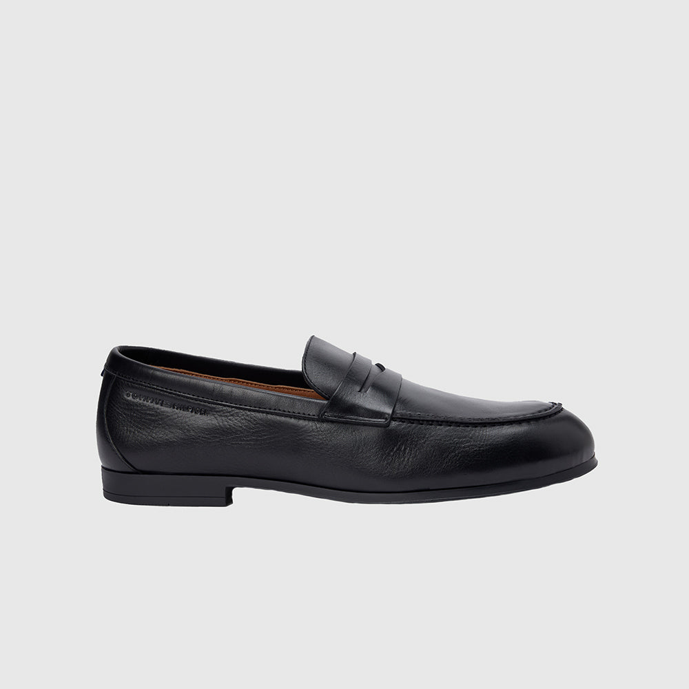 Flexible Slim Leather Loafer - Black
