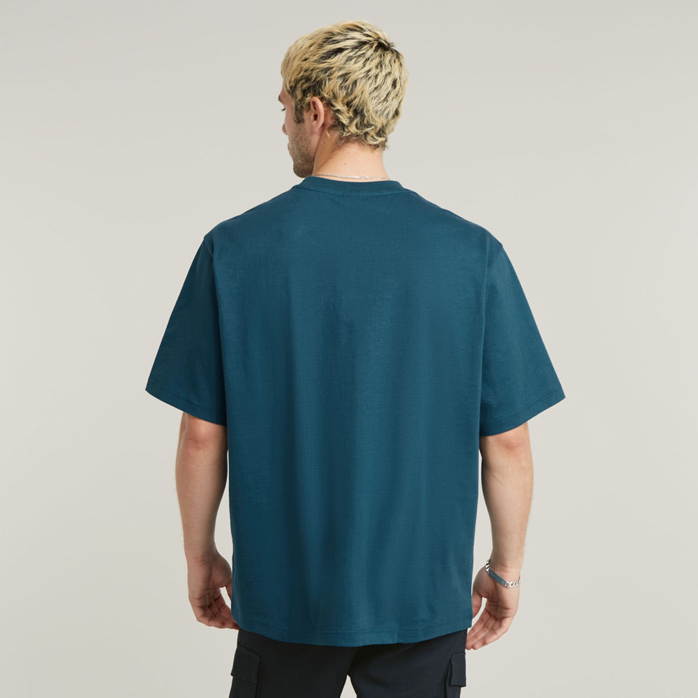 Center Chest T-Shirt - Teal