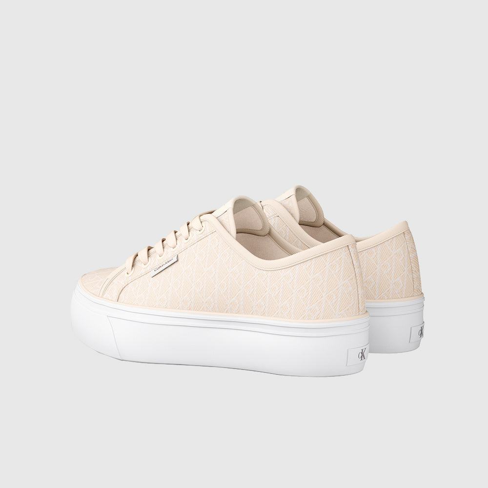 Vulcanized Flatform Sneaker - Beige