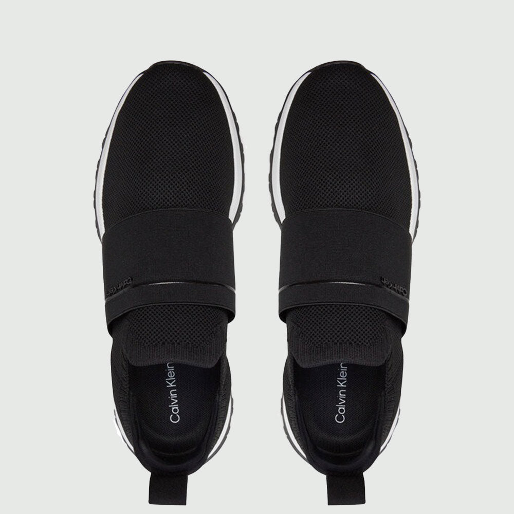 Runner Slip On Elastic - Black*