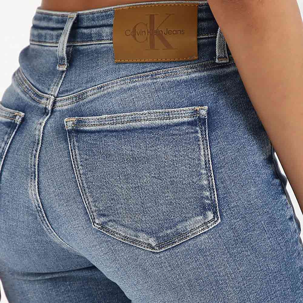 High Rise Skinny Jean - Denim Light*