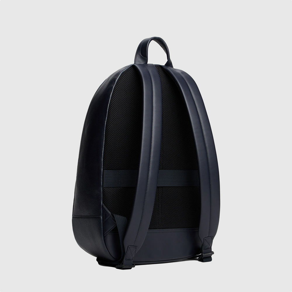 Central Backpack - Navy