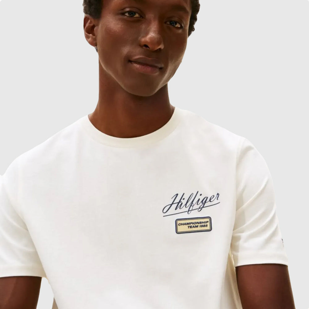 Modern Graphic Badge T-Shirt - Ivory
