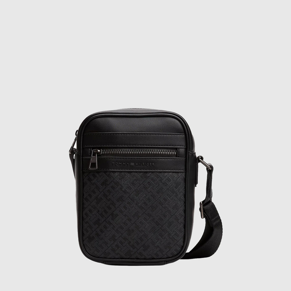 Tommy Hilfiger Monogram Mini Reporter - Black |ThirdBaseUrban