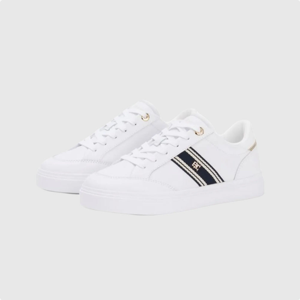 Chic Cupsole Sneaker - White
