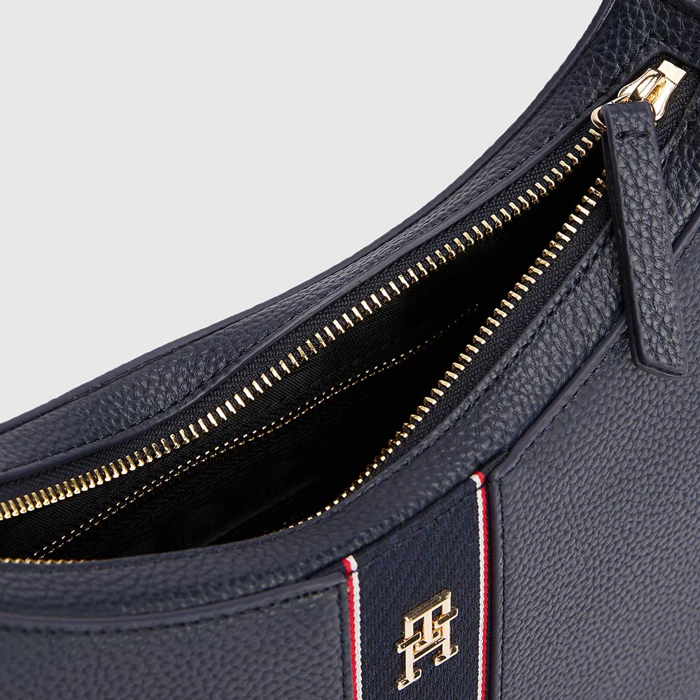 Legacy Shoulder Bag - Navy