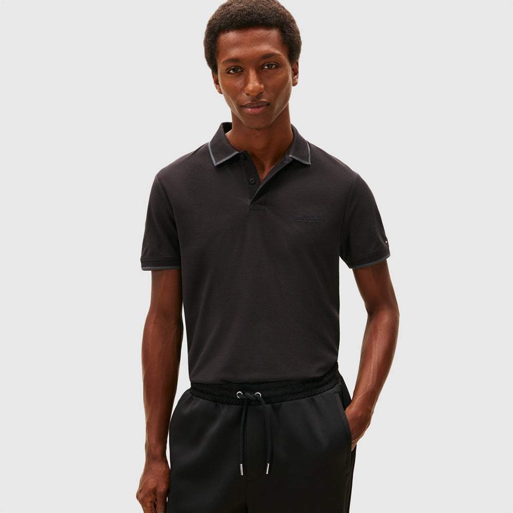 Tommy Hilfiger Logo Regular Golfer - Black |ThirdBaseUrban