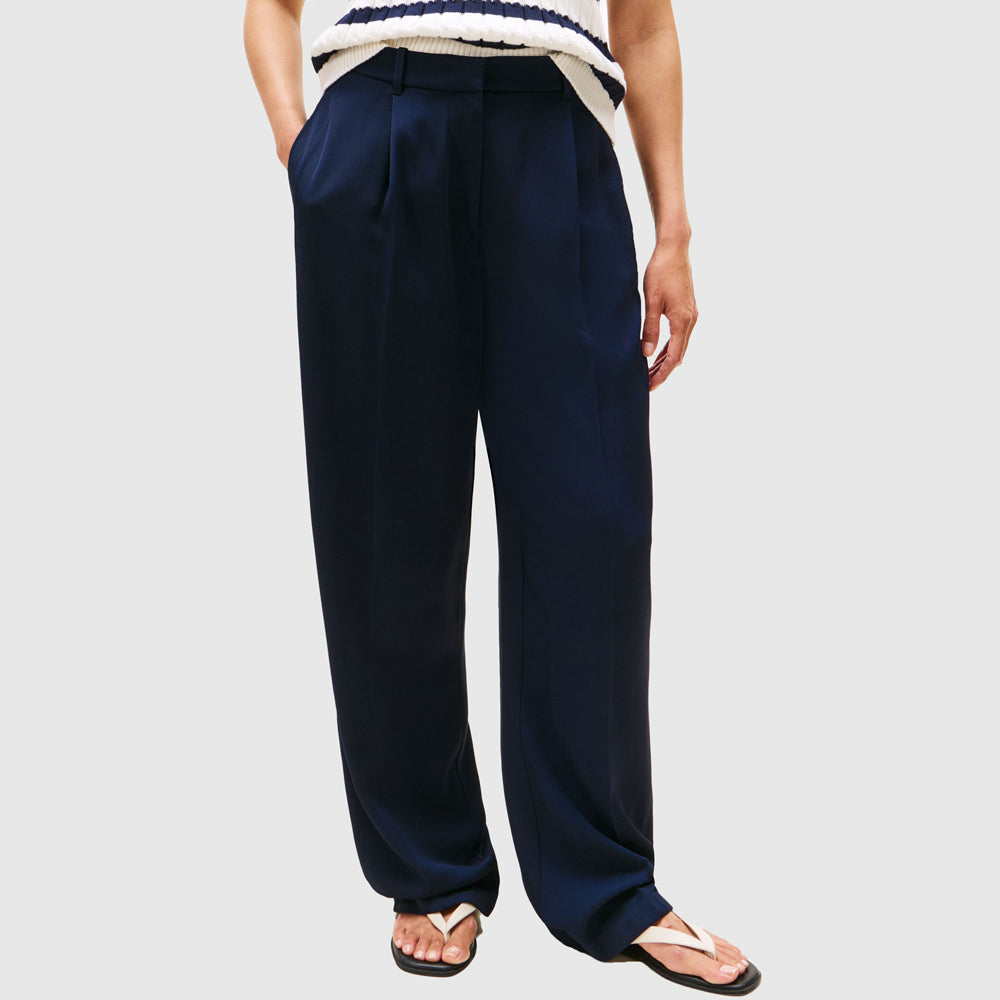 Tommy HilfigerRelaxed Straight Pants - Navy |ThirdBaseUrban