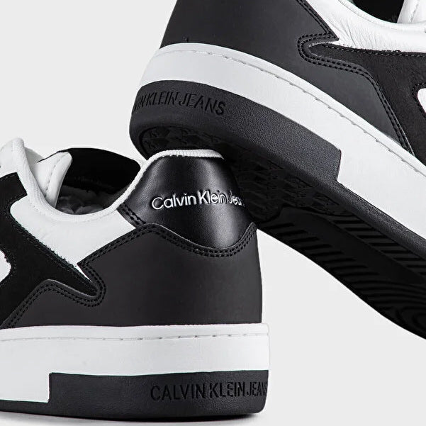 Basketball Sneakers - Black & White