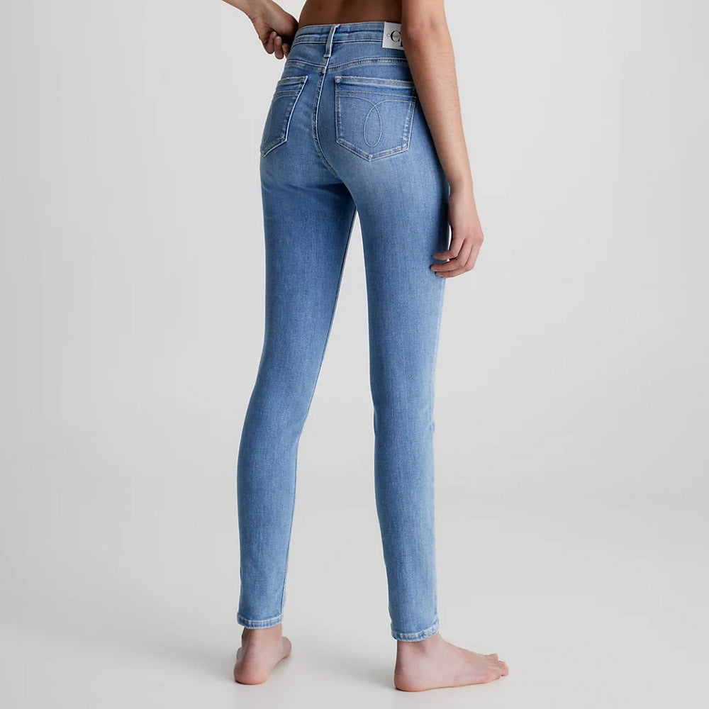 Mid Rise Skinny - Denim Medium
