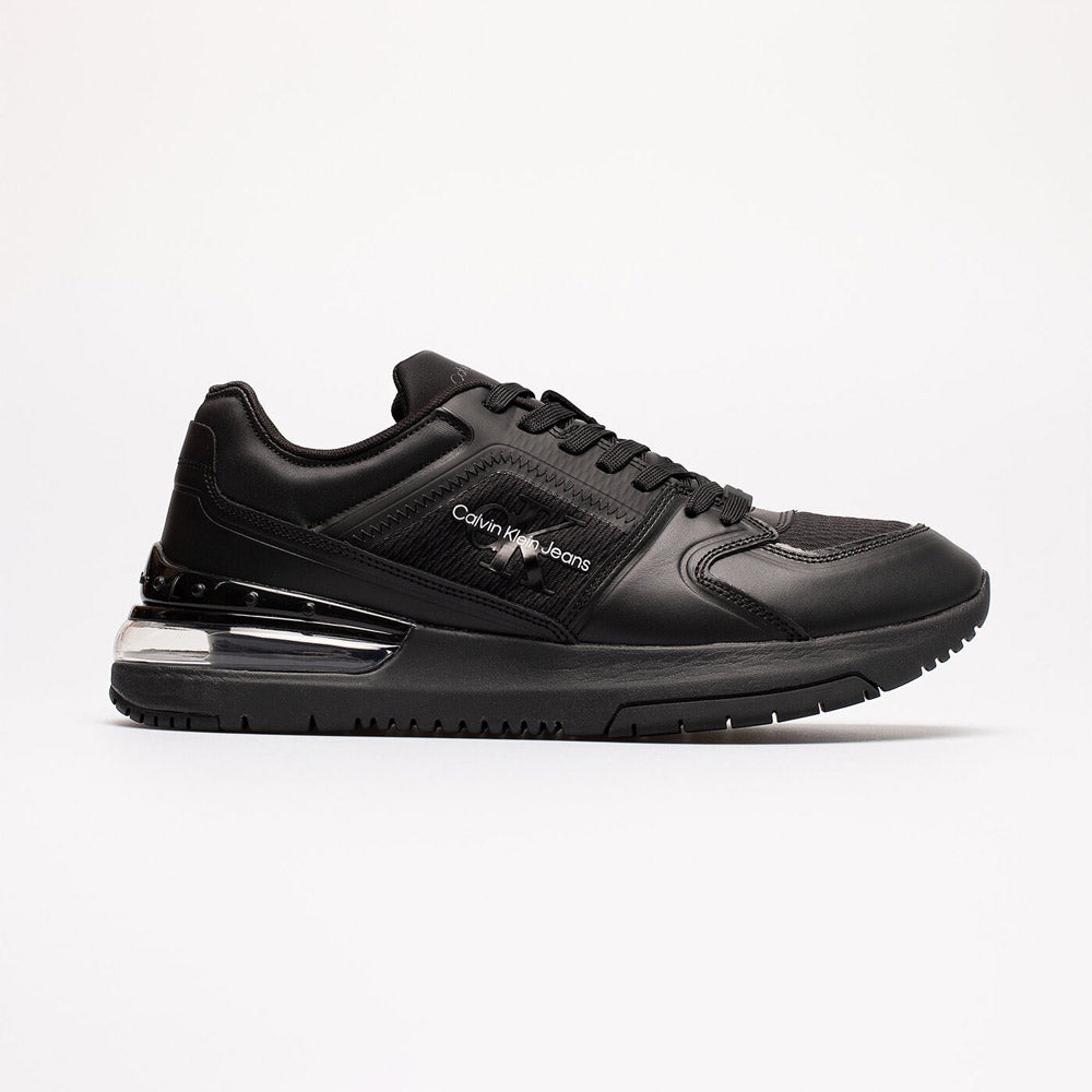 Sporty Runner Comfair Laceup L Sneaker - Black