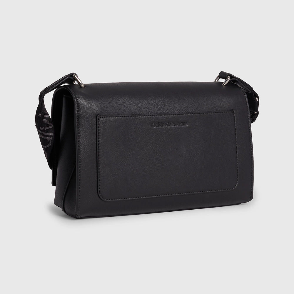 Ultralight Flap Bag - Black