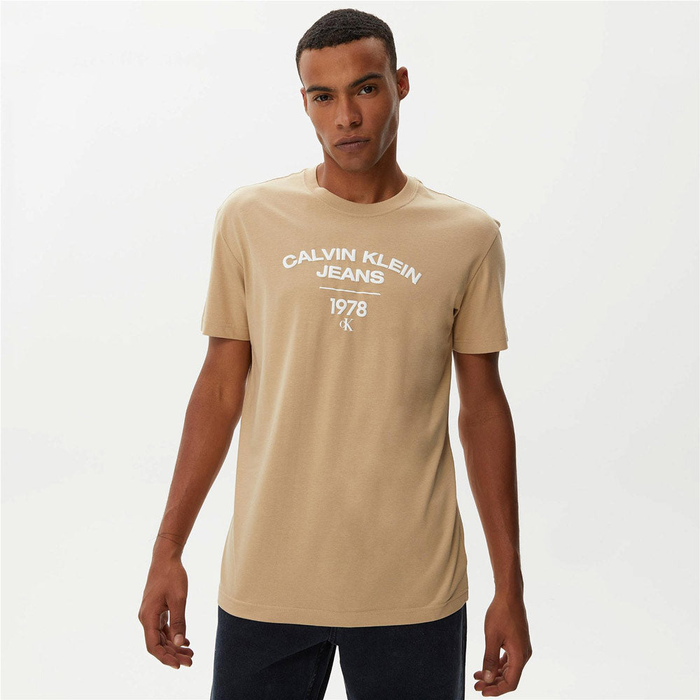 Varsity Curve Logo T-Shirt - Brown