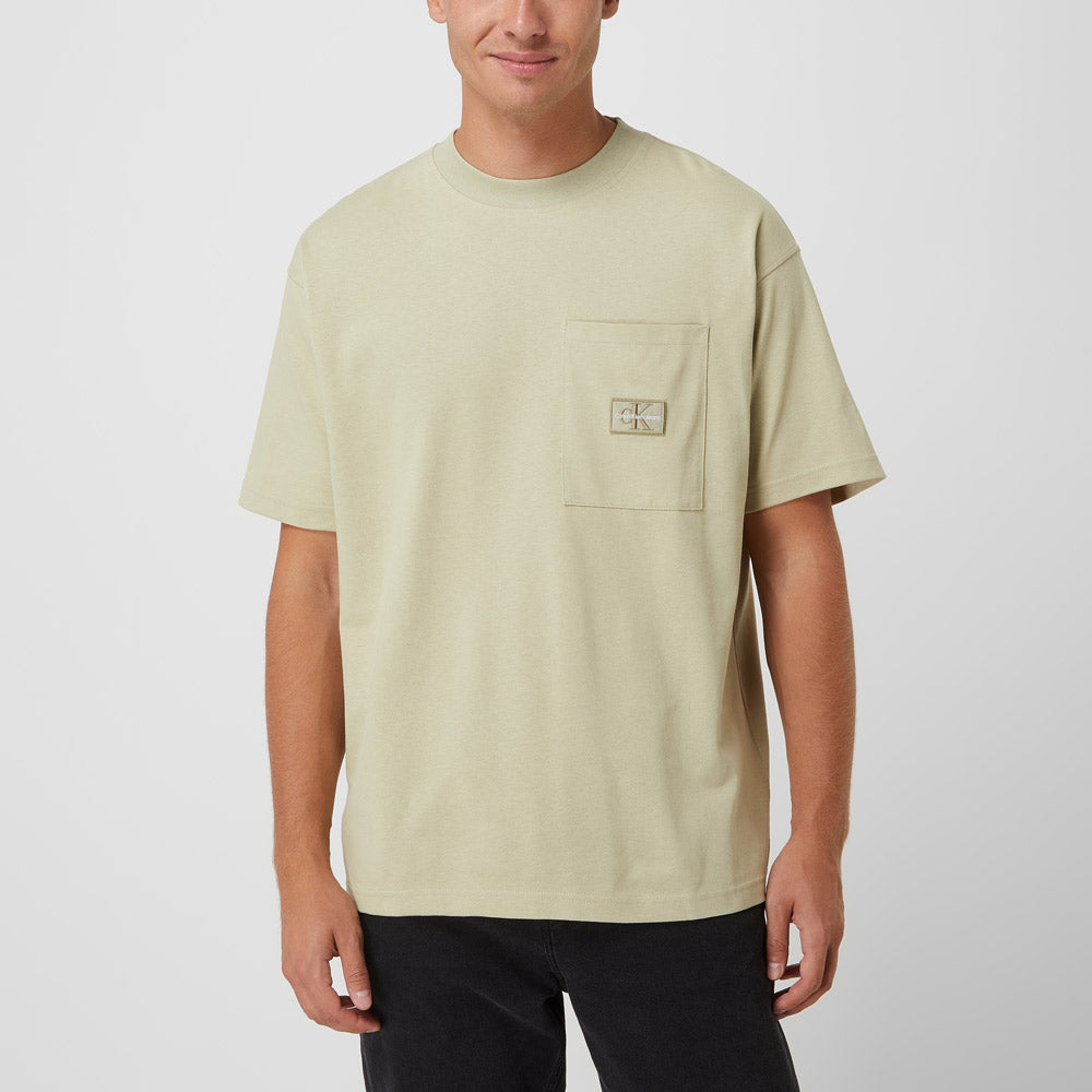 Shrunken Badge Pocket T-Shirt- Light Green