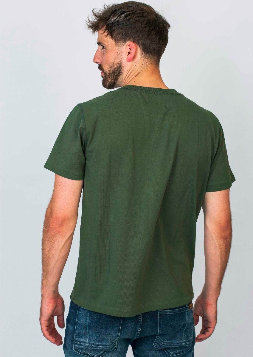 Jake Neck Tee in Olive