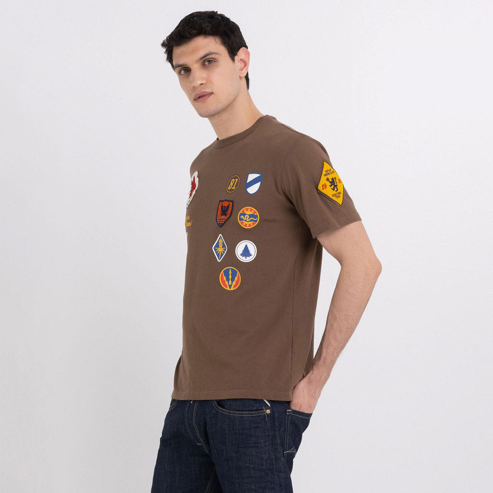Badge T-Shirt - Brown