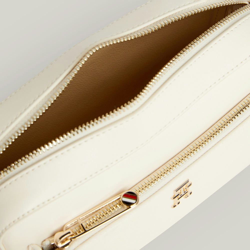 Iconic Tommy Camera Bag - Cream