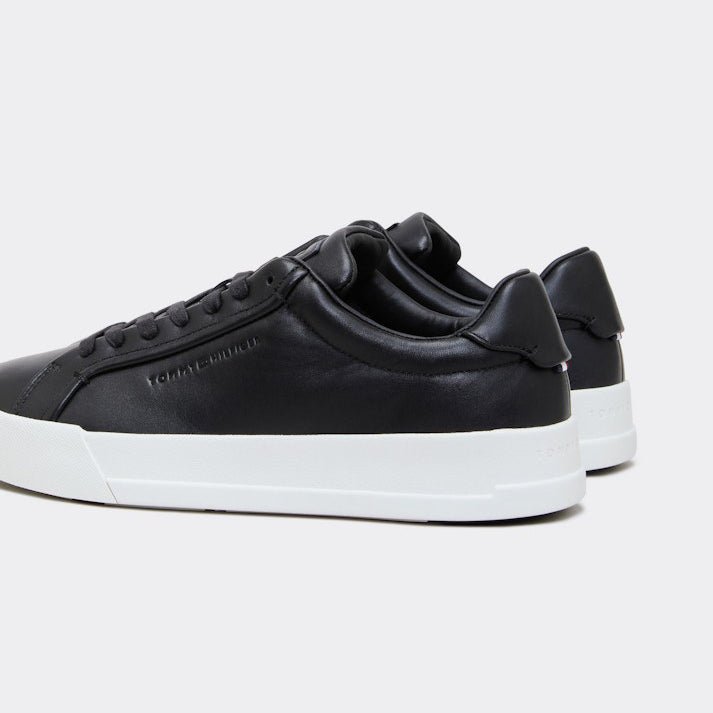 Court Premium Sneaker - Black