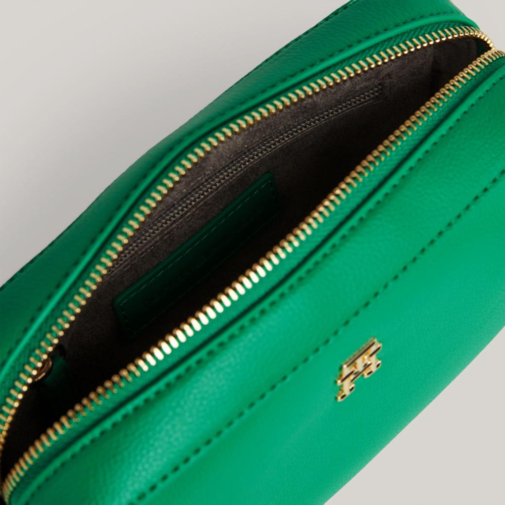 Essential Camera Bag - Green