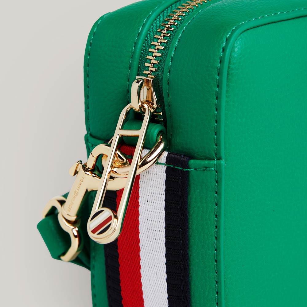 Essential Camera Bag - Green
