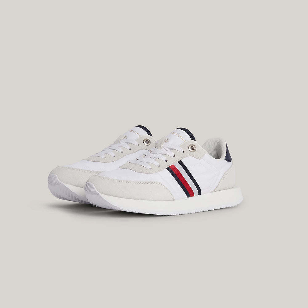 Essential Runner - White