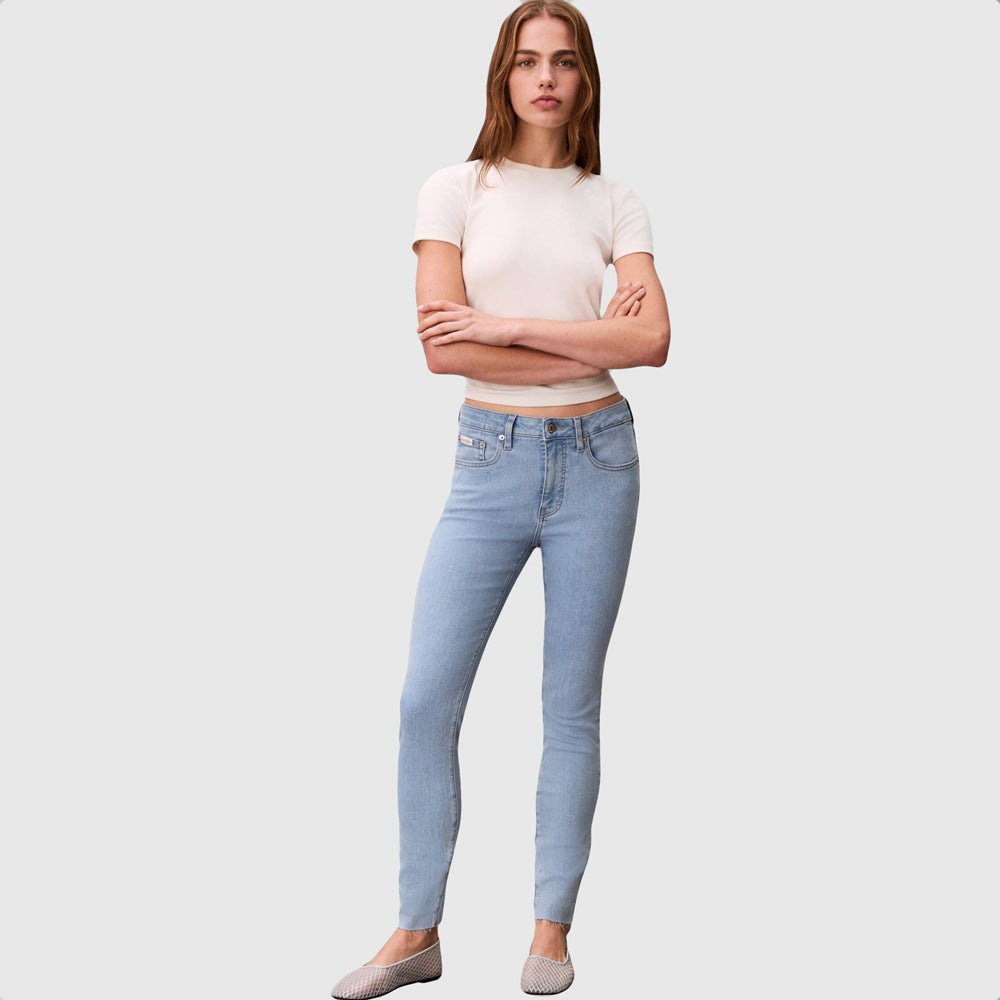 Calvin Klein Mid Rise Skinny Jeans - Denim Light |ThirdBaseUrban