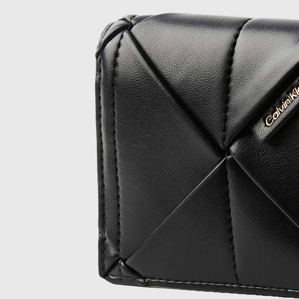 Woven Flap Wallet - Black