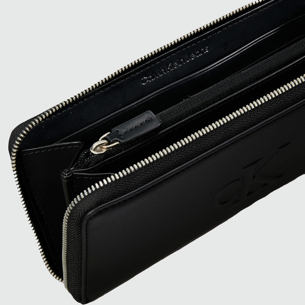 Sculpted Zip Around - Black