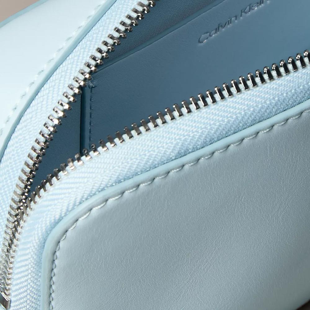 Ck Camera Bag - Light Blue