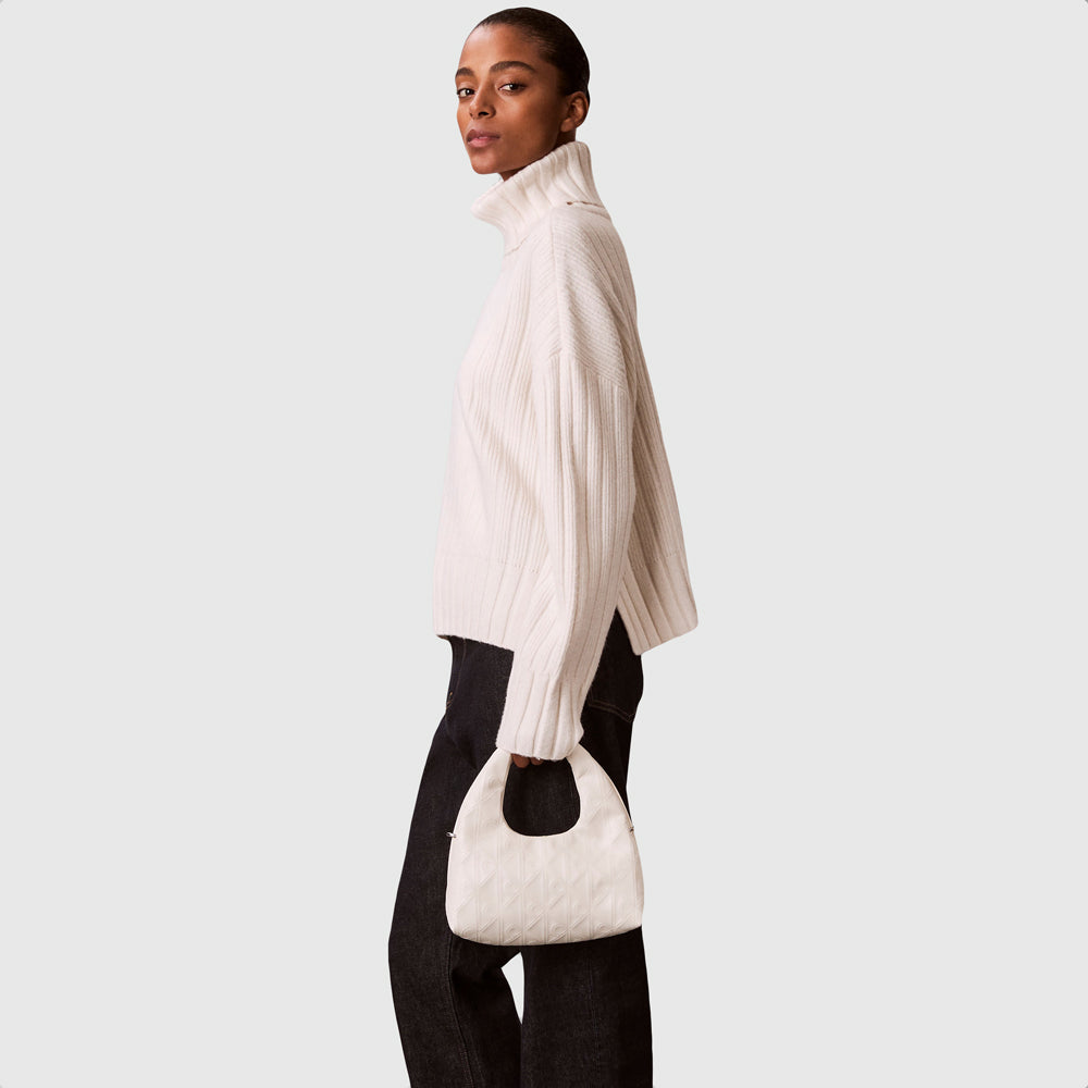 Puffer Bag With Strap - White