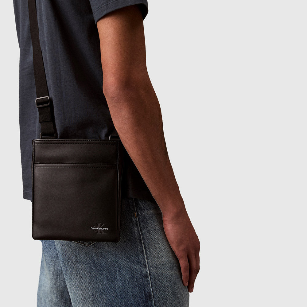 Mono Logo Bag- Black