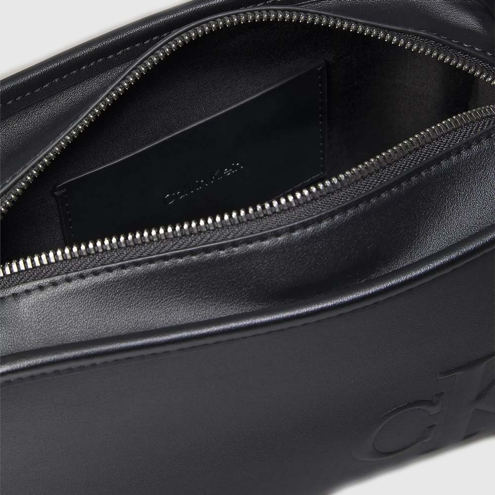 Sculpted camera Bag - Black