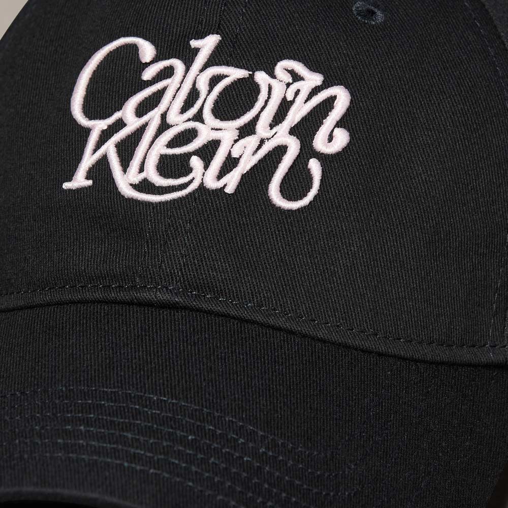 Seasonsal Calvin Graphic Cap - Black