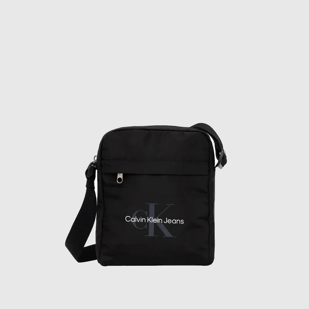 Calvin Klein  Sport Reporter Bag - Black |ThirdBaseUrban