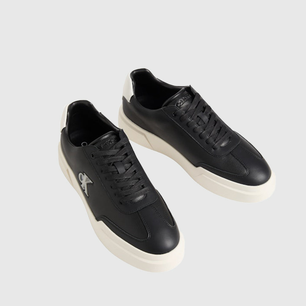 Chunky Cupsole Laceup Sneaker - Black & White