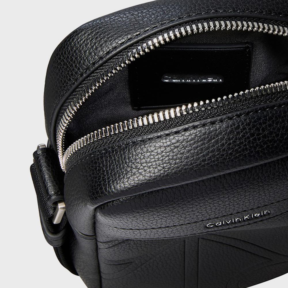Emblem Emboss Slim Reporter Bag - Black