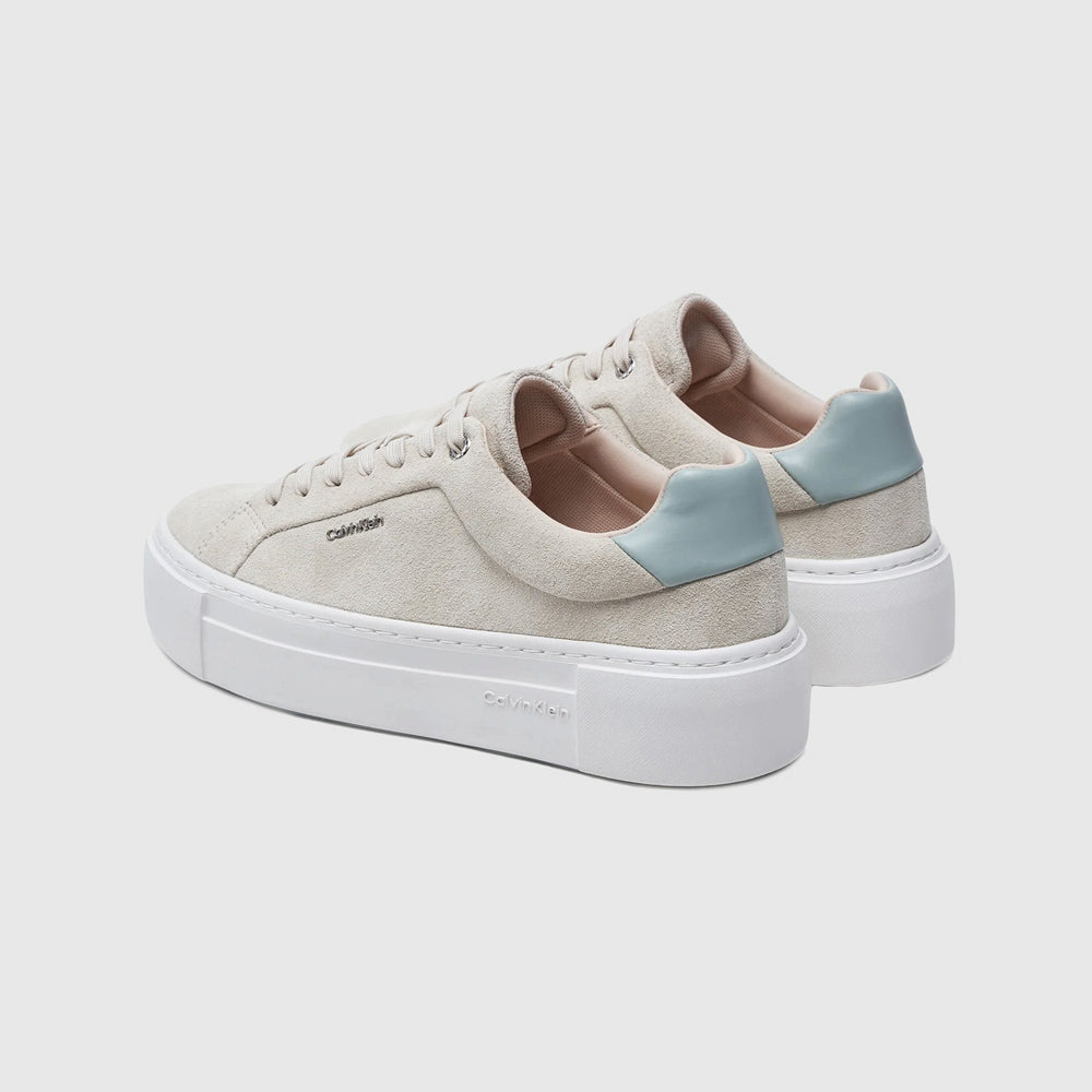 Suede Flatform Sneaker - Ecru