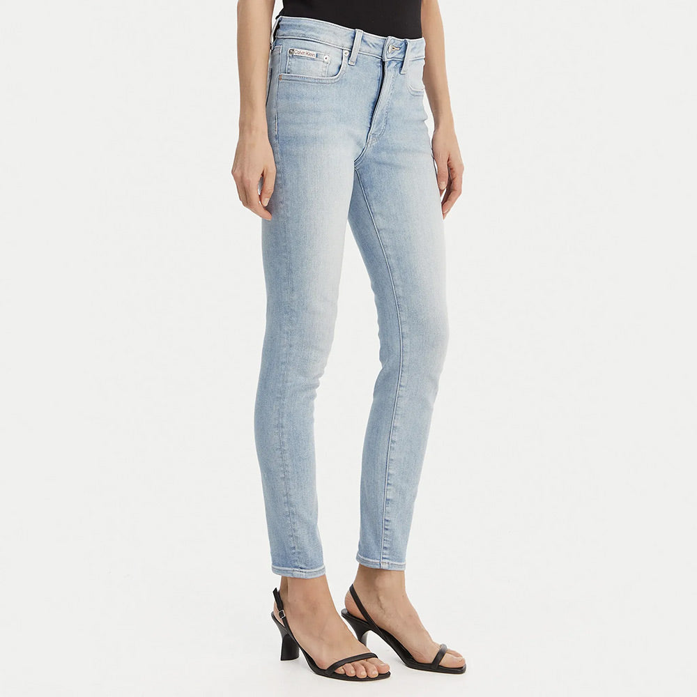 Mid Rise Skinny Jean - Denim Light